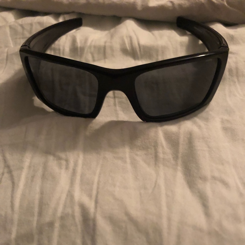 Mens polarized fuel cell Oakley sunglasses